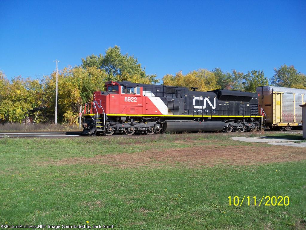 CN 8922