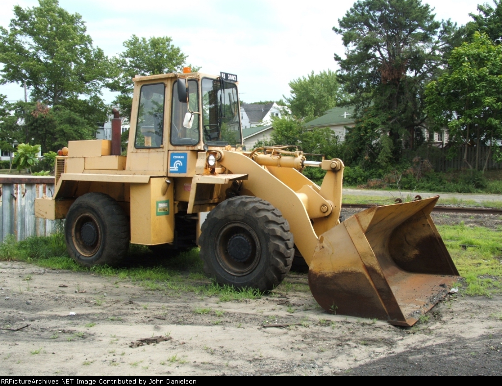 FE 3002 (front-end loader)