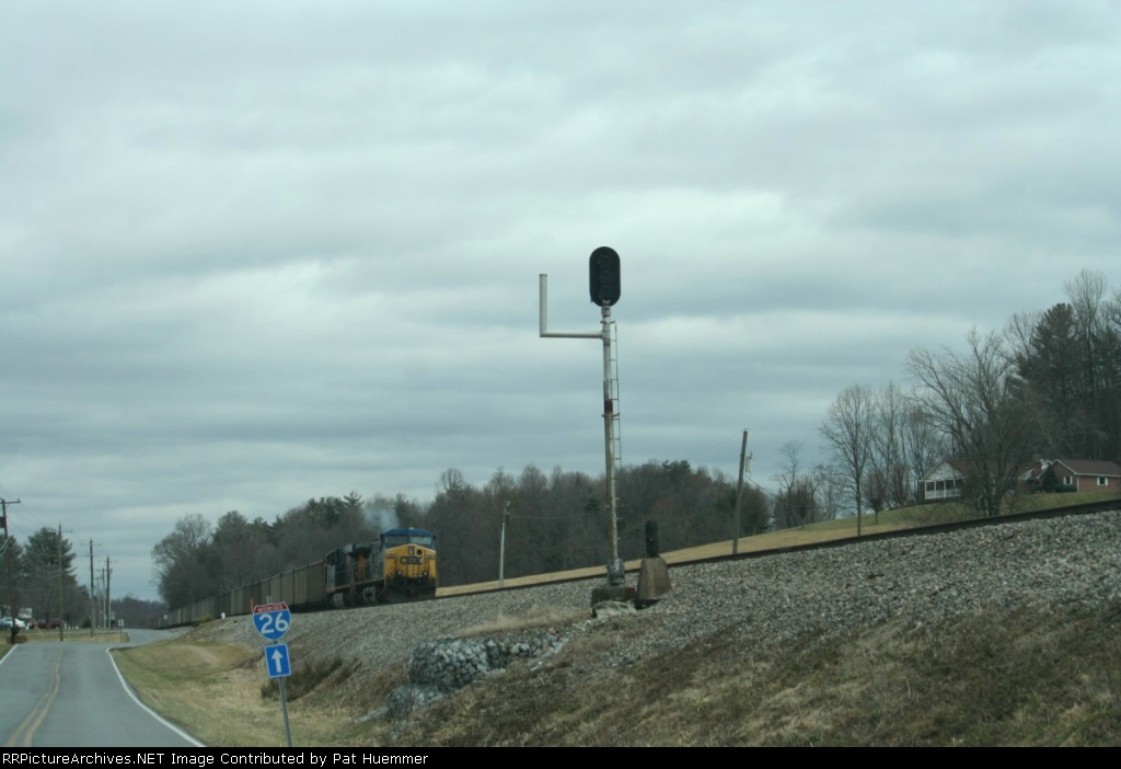 This signal is waving at that train