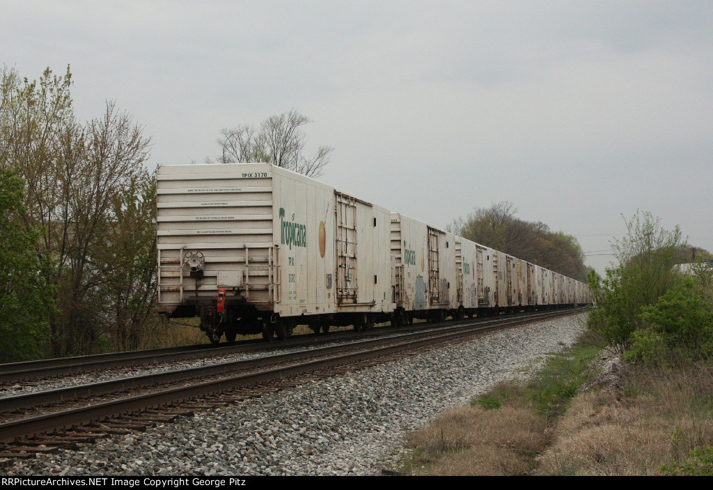 CSX Q741 Tropicana cars going home
