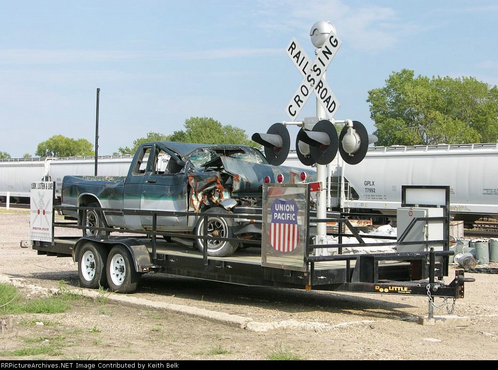 Grade Croosing Warning Trailer