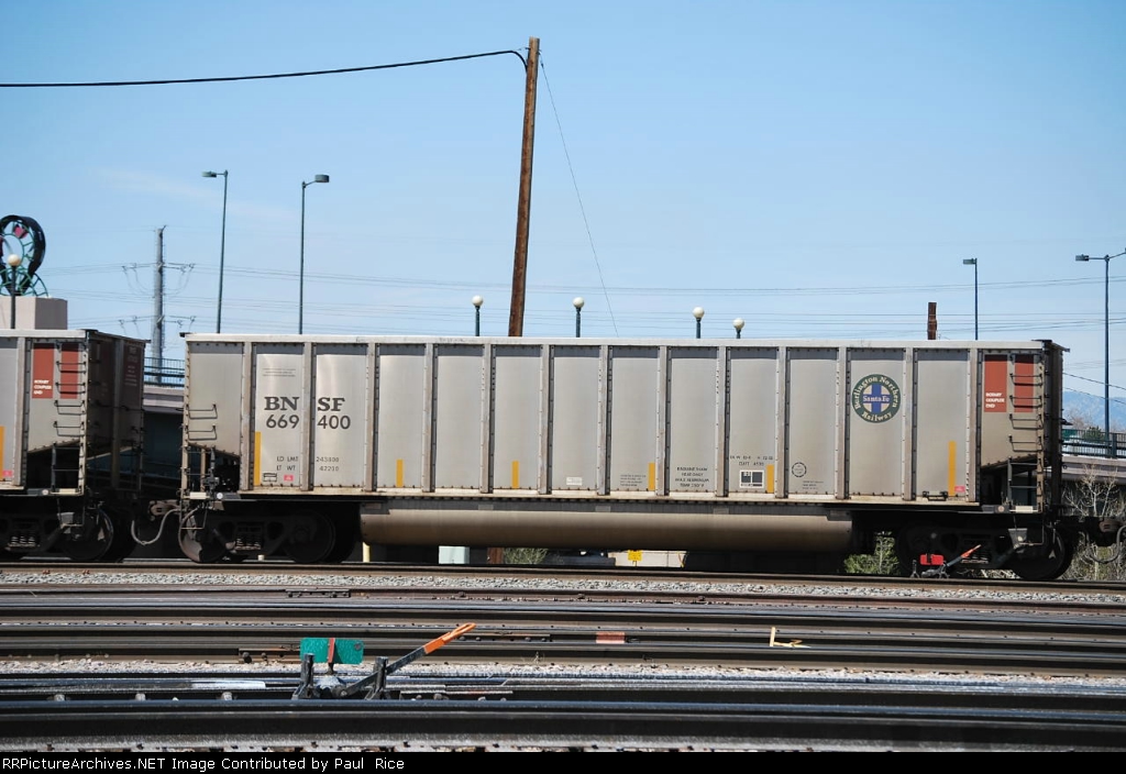BNSF 669400