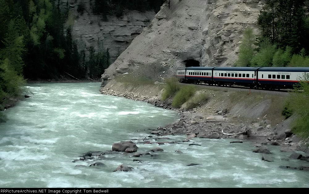 Rocky Mountaineer Trip - Banff to Kamloops