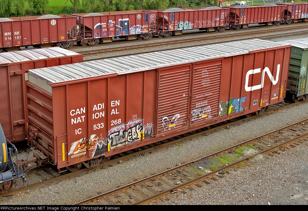 IC 533268, BNSF 914057, & BNSF 914332