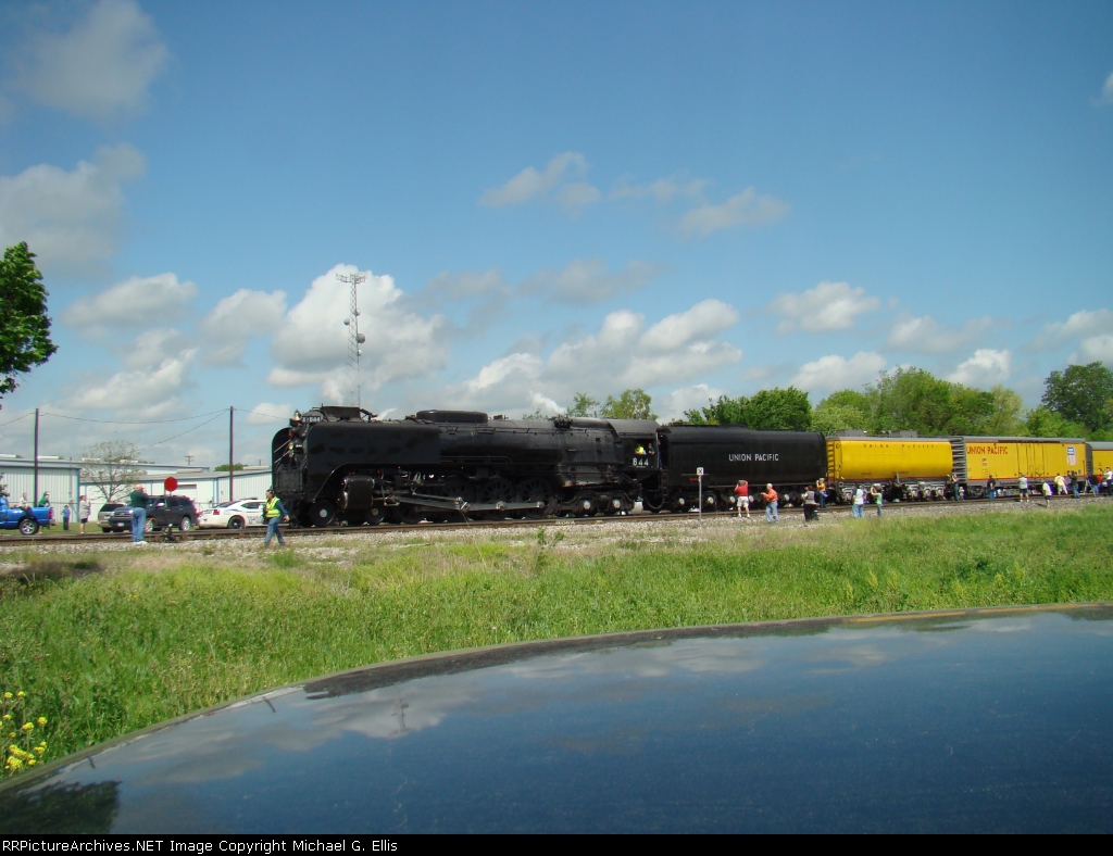 UP 844 and the "The Valley Eagle Heritage Tour" passenger special