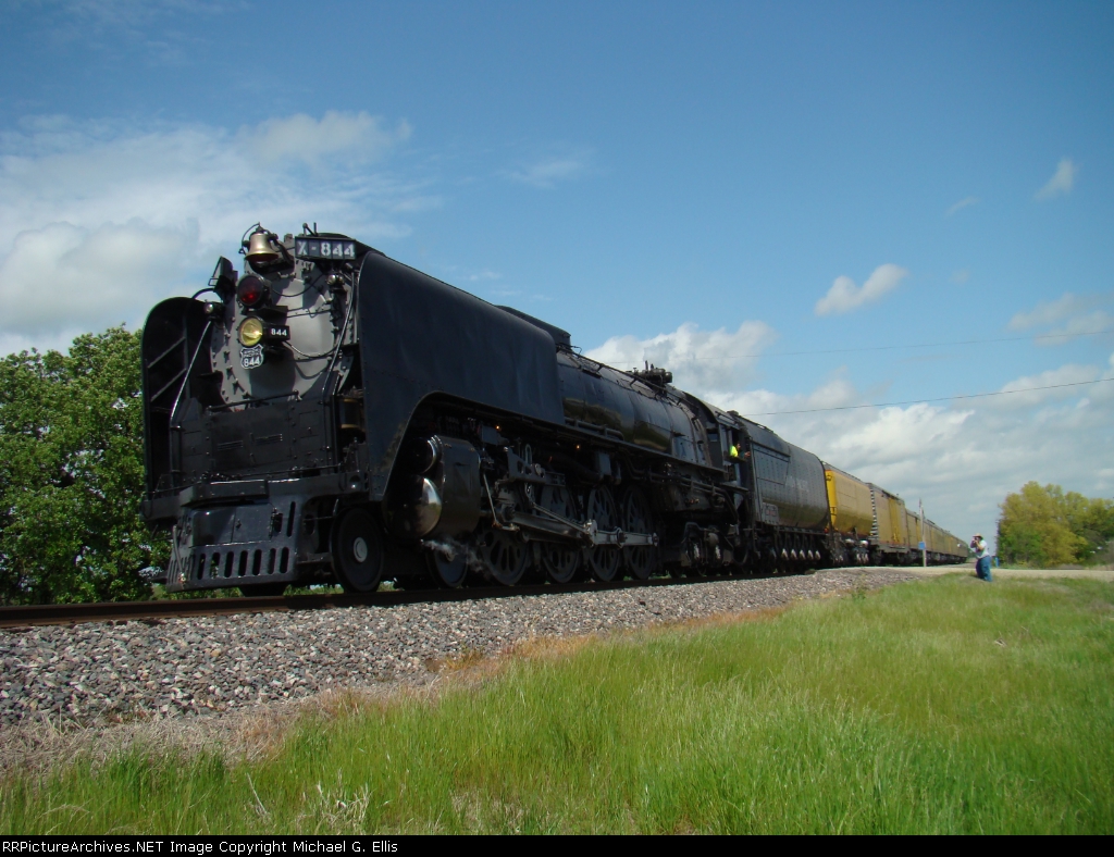 UP 844 and the "The Valley Eagle Heritage Tour" passenger special 
