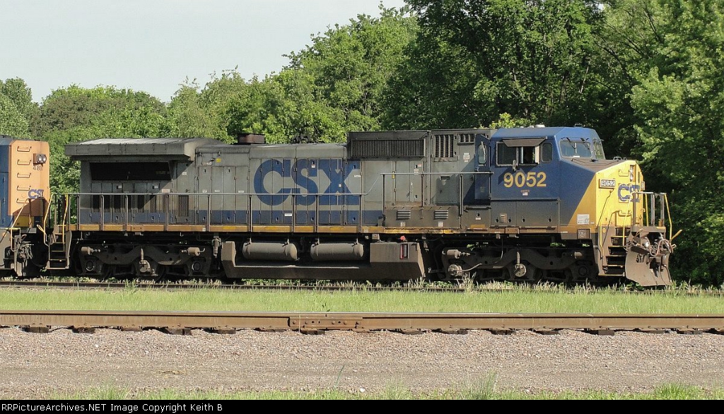 CSX 9052