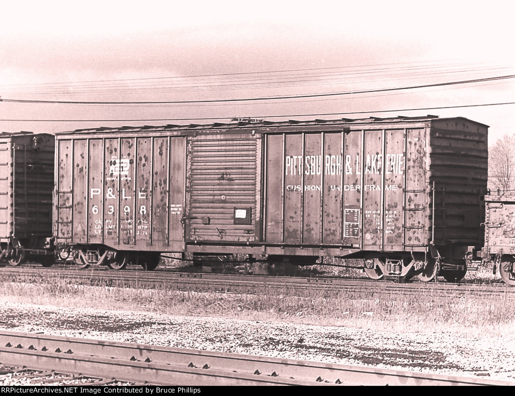 P&LE 6398 boxcar