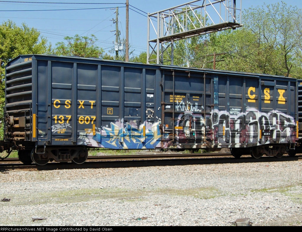 CSXT 137607