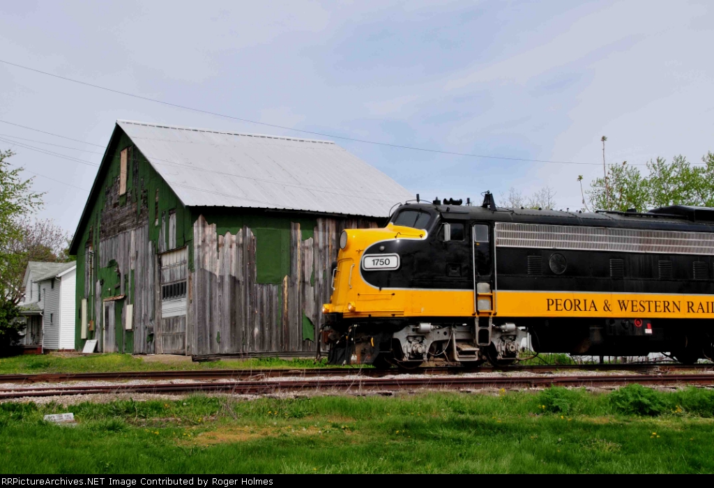 Westbound at Bushnell