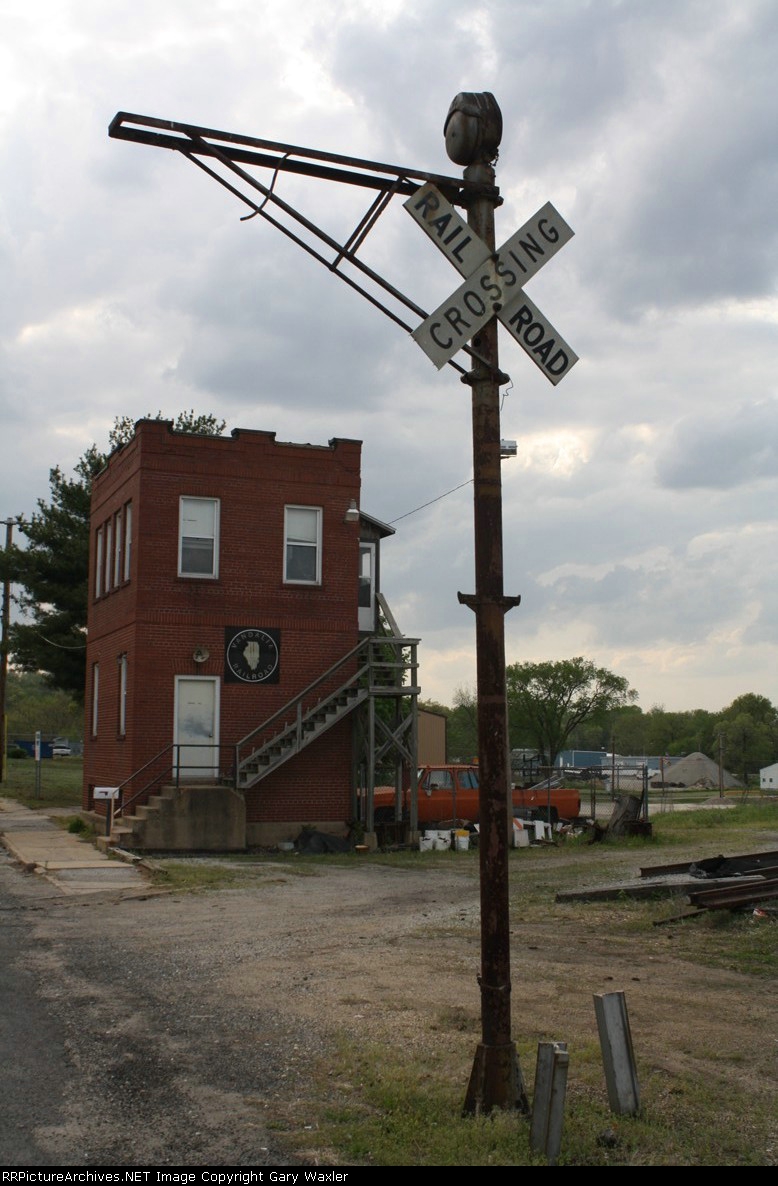 Old signal at VRRC tower