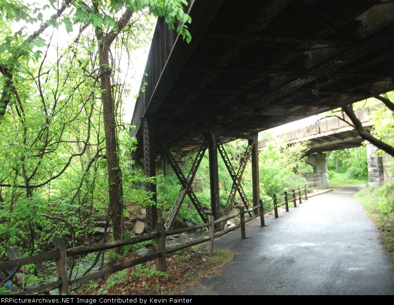 PRR crosses ex-RDG Plymouth Branch ROW