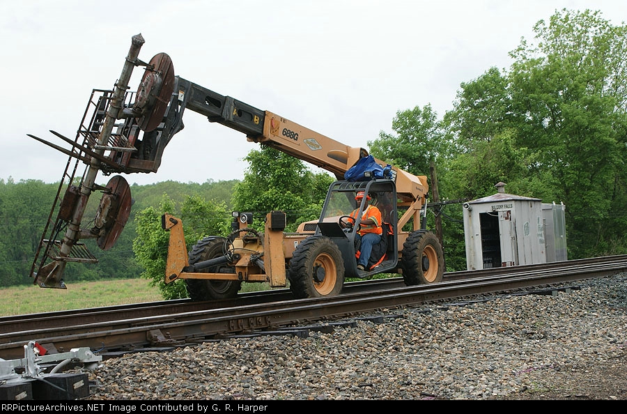 Cantilever head offto the scrap heap