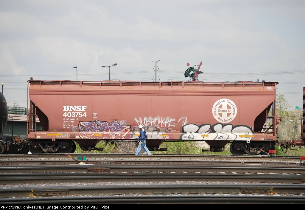 BNSF 403754