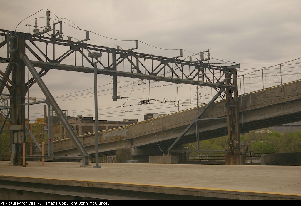 Gare Centrale (Central Station) electrification