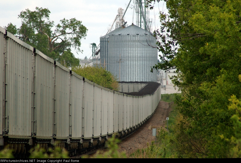 OMAX 1636 is just one of the 130 plus coal loads on this southbound Omaha Public Power District train