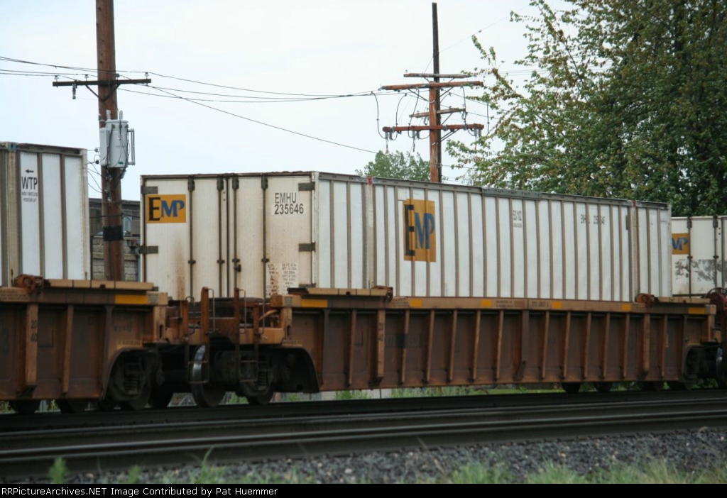 EMHU 235646