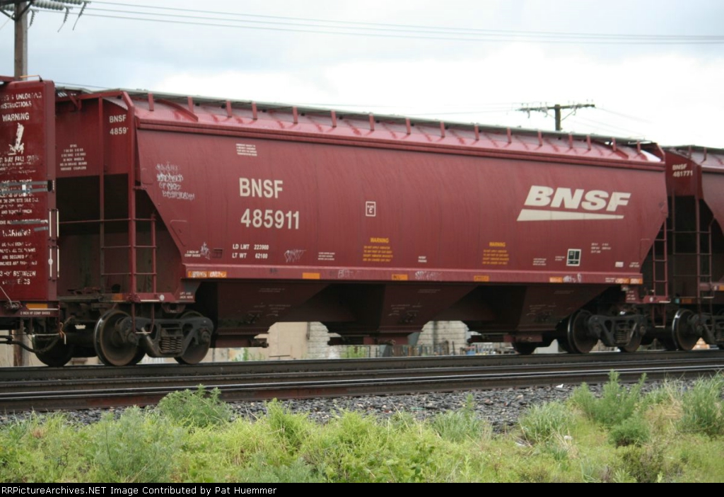 BNSF 485911