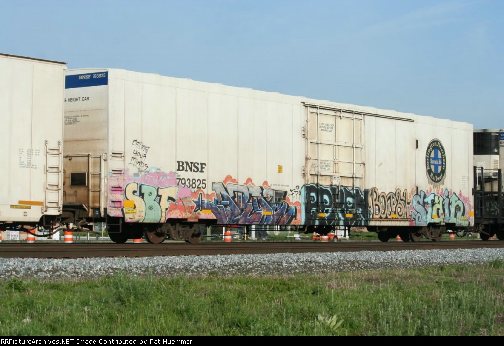 BNSF 793825