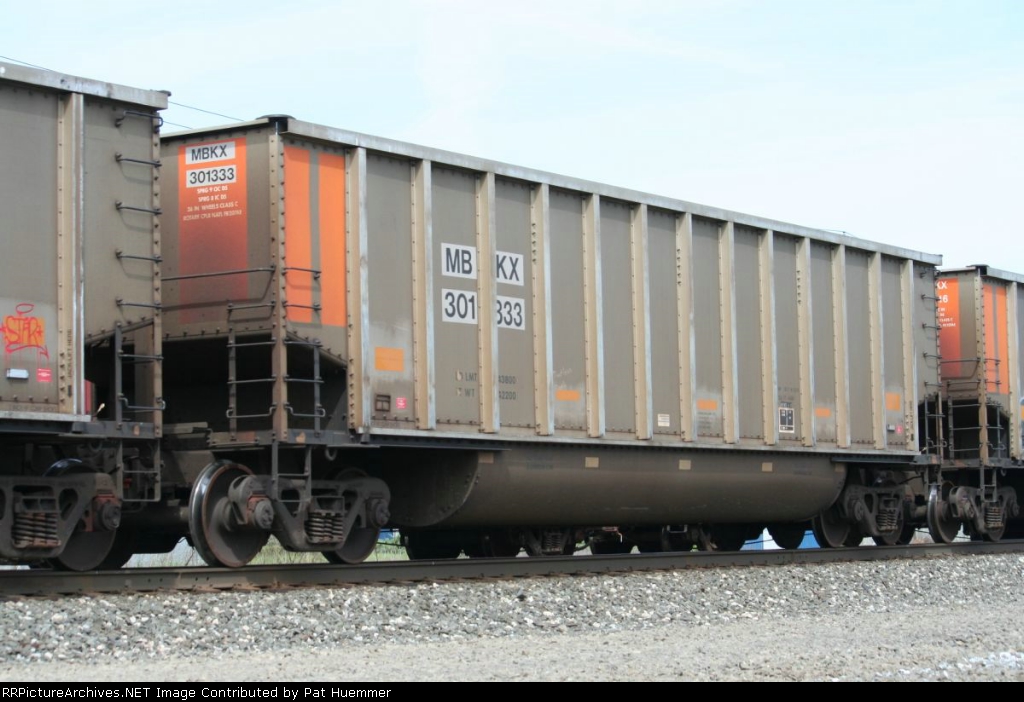 MBKX 301333