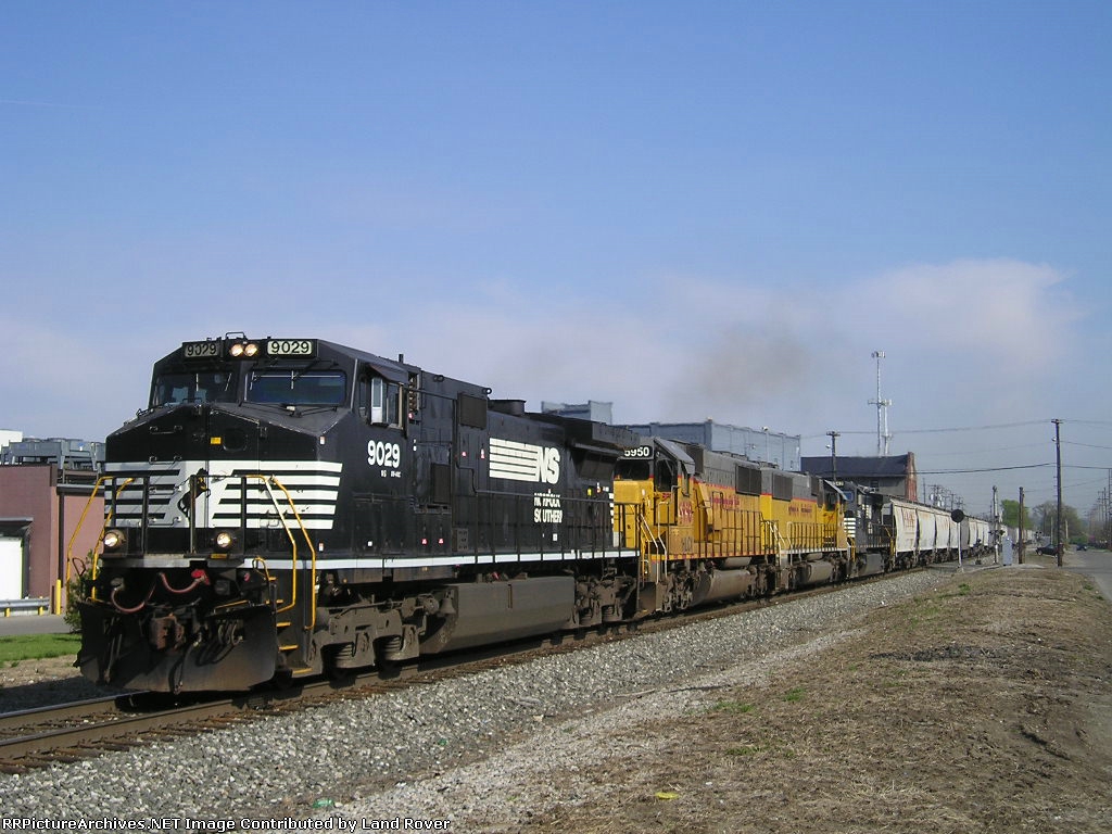 NS 9029 On NS 51 Q