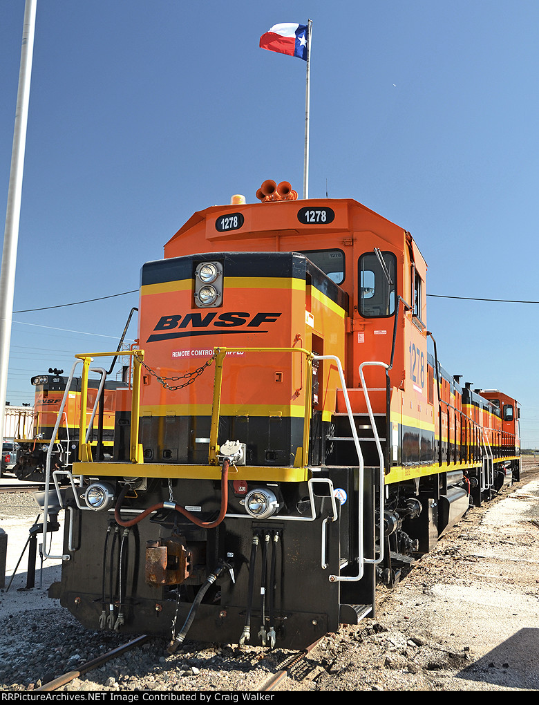 BNSF 1278