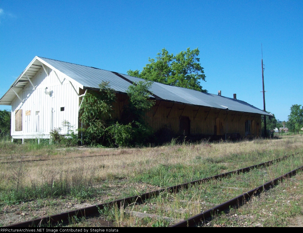 IONE FREIGHT STATION IONE CA ON THE AFRR