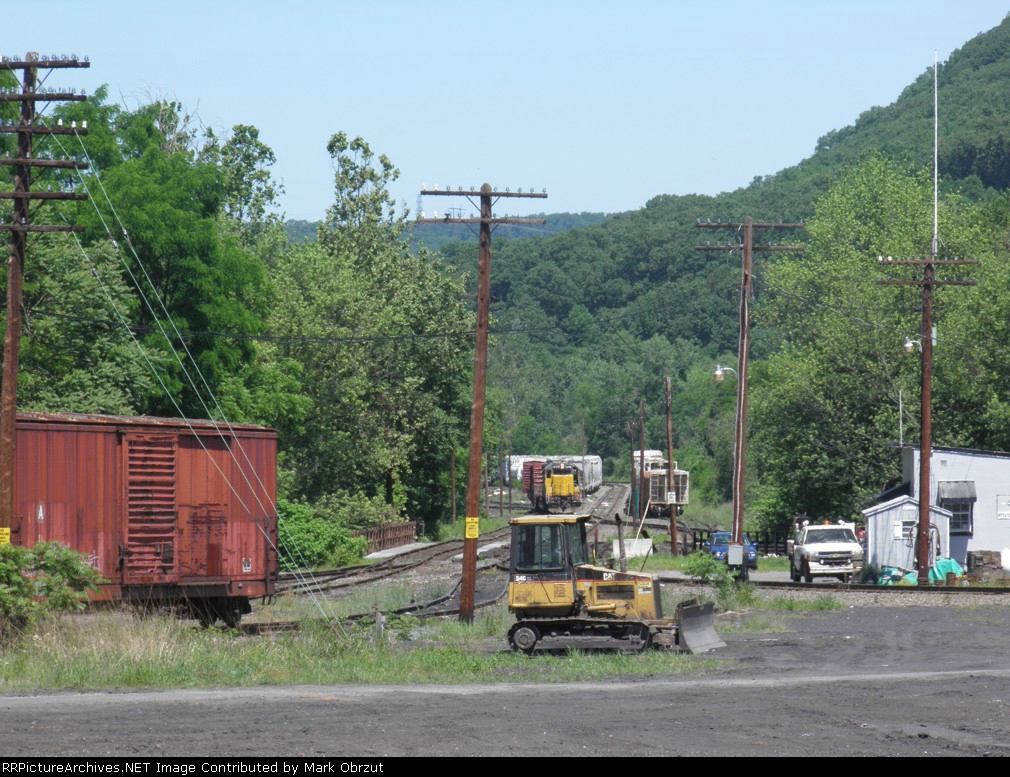 Reading and"Northern Yard