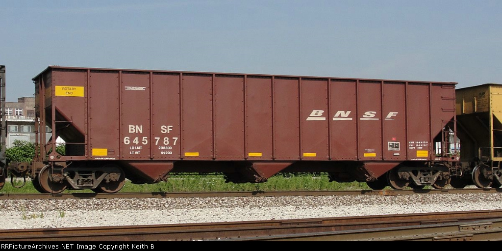 BNSF 645787