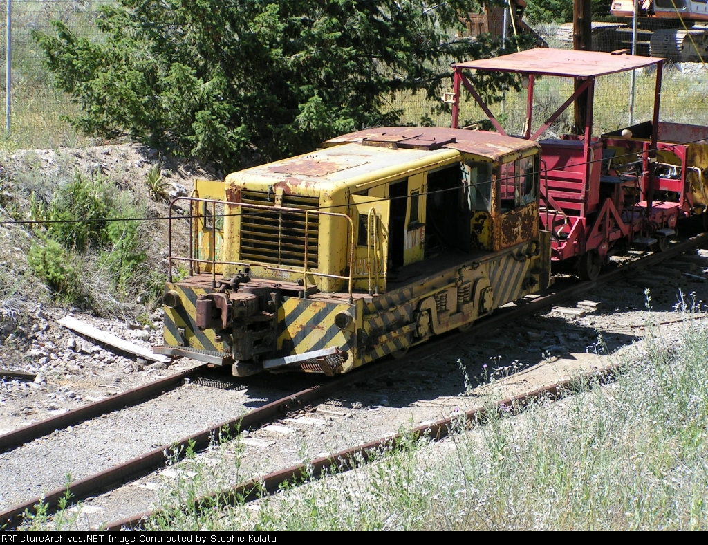 MINE LOCOMOTIVE AT MINE MUSUEM