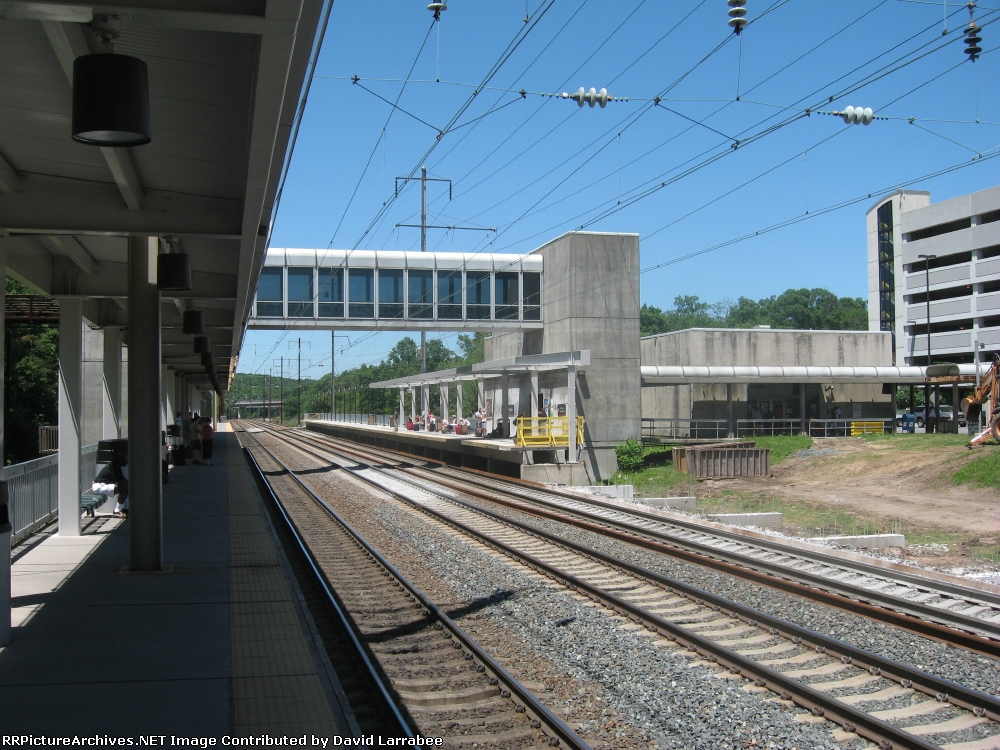 Looking Northbound at BWI Station