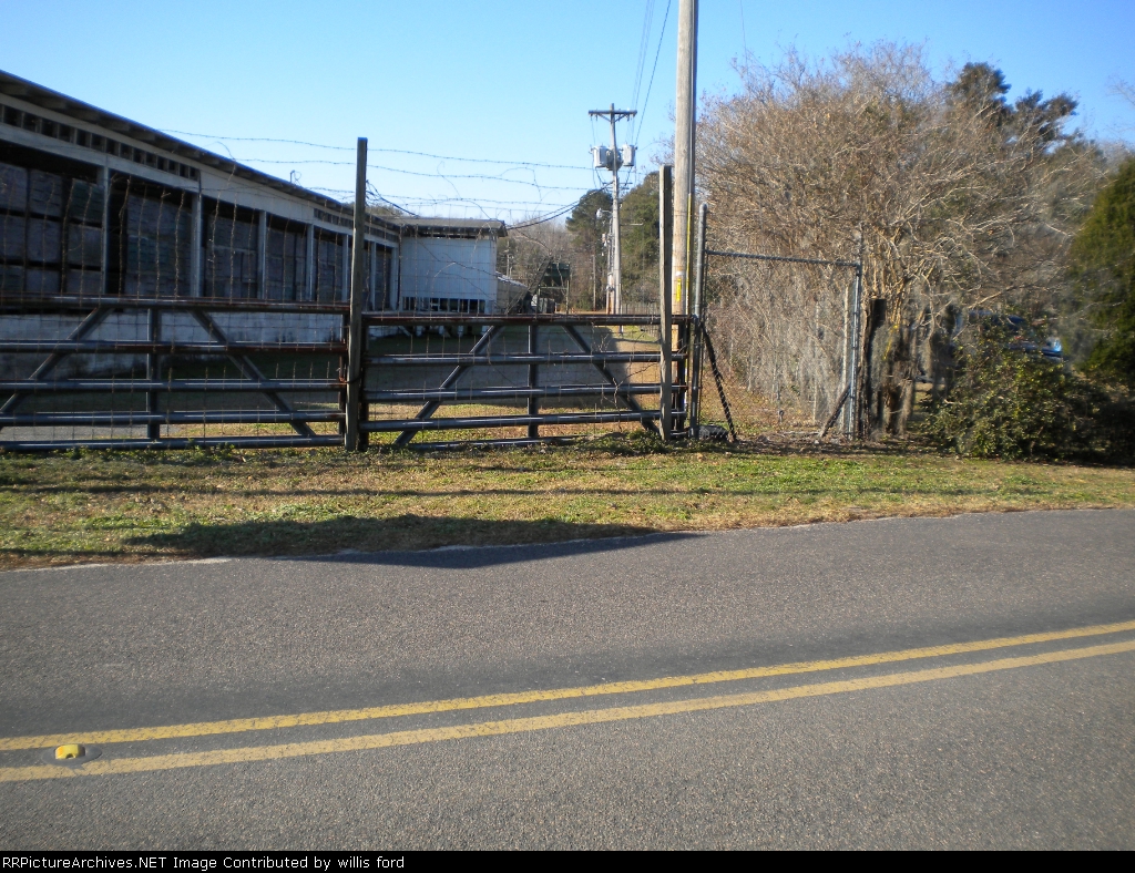 This is were the EC use to cross Johns iland next to the packing houses 