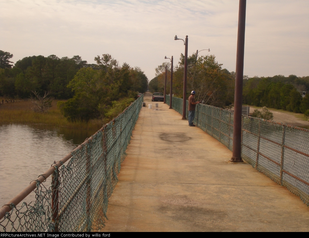 Old SAL bridge at Dale