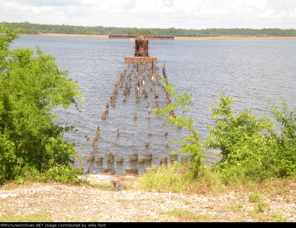 SAL bridge at Broad River