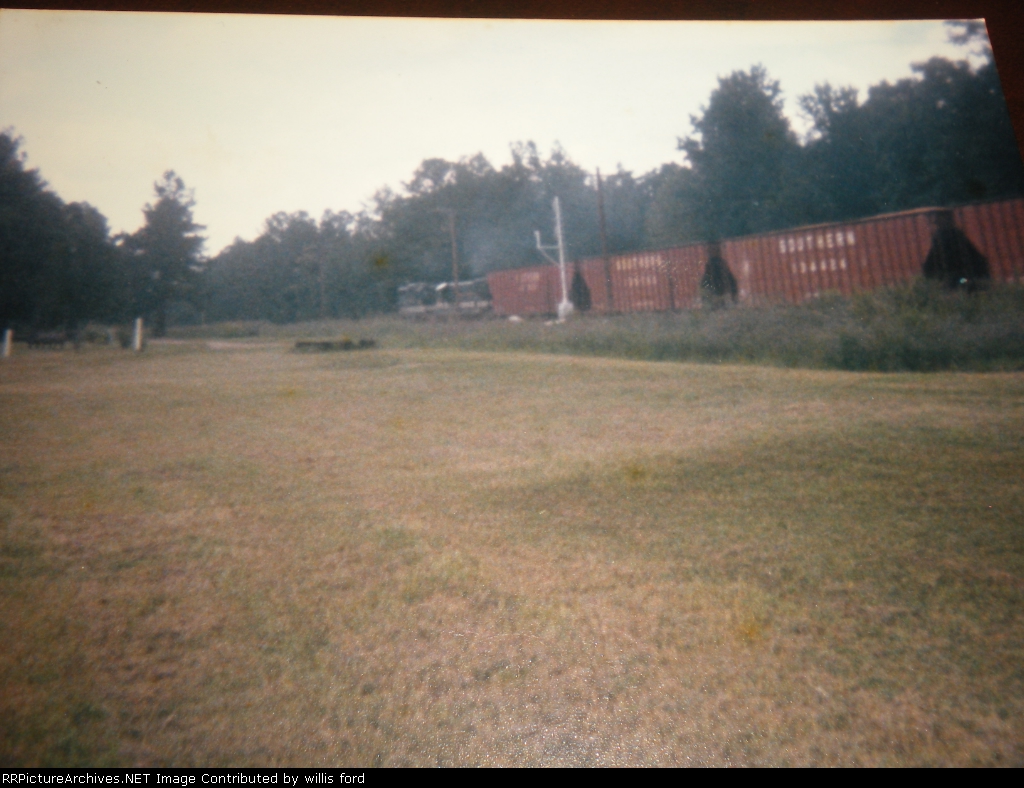 Southern train passing Everett