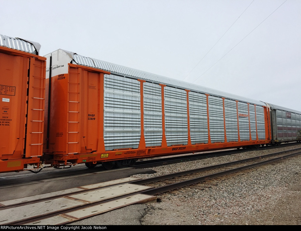 BNSF 302319