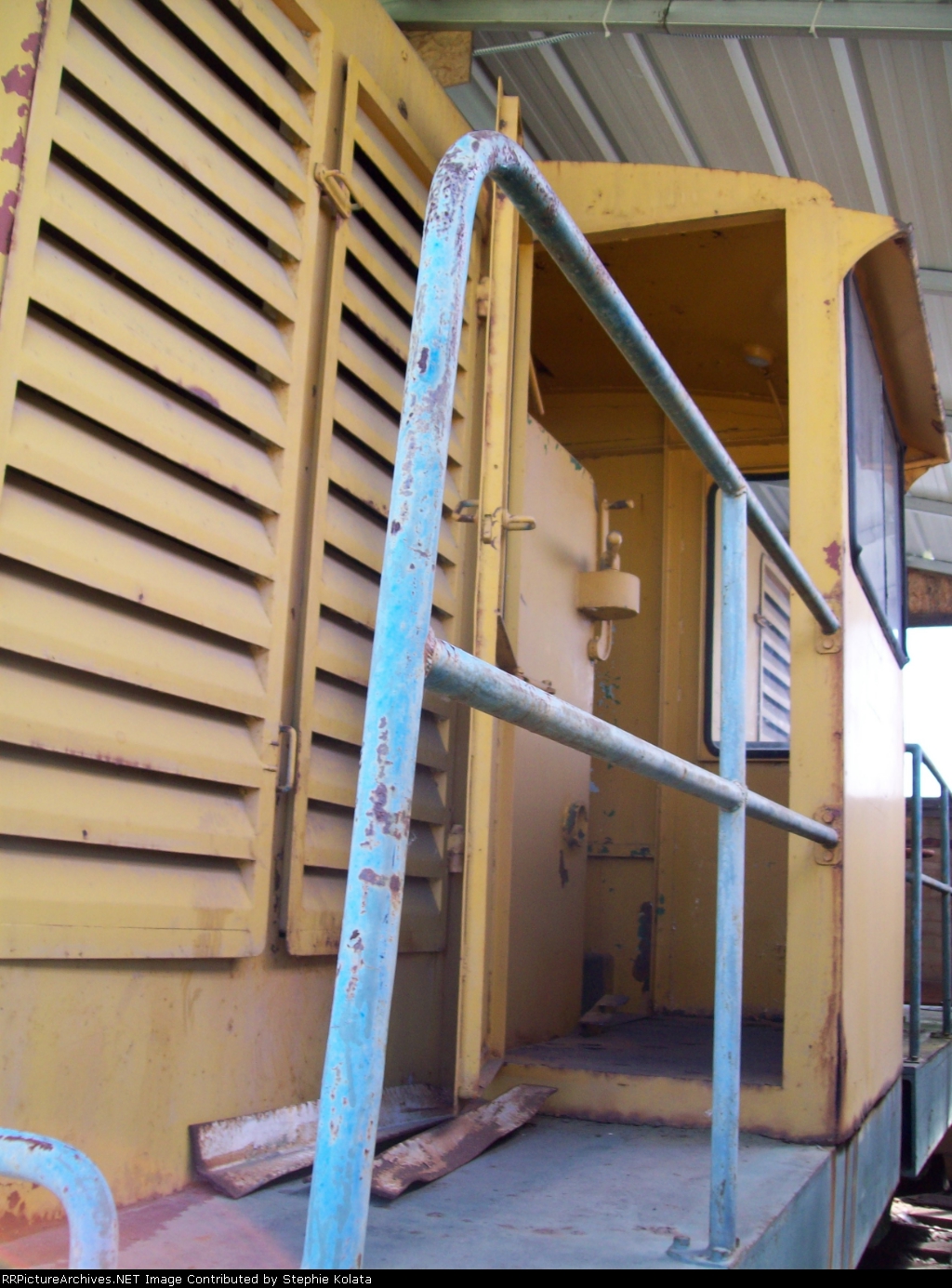 SKAGIT LOCOMOTIVE DOOR WAY