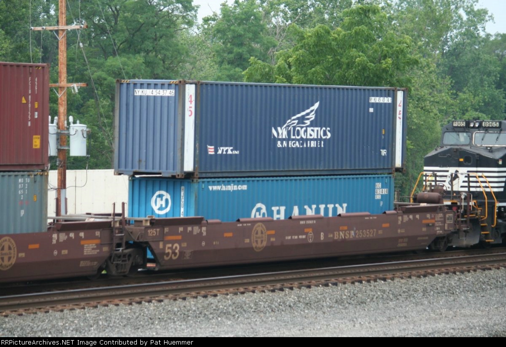 BNSF 253527