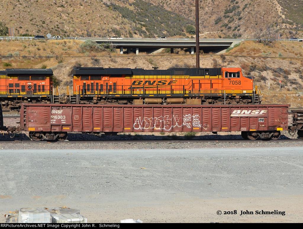 BNSF 516383 Cajon CA. 7/17/2018