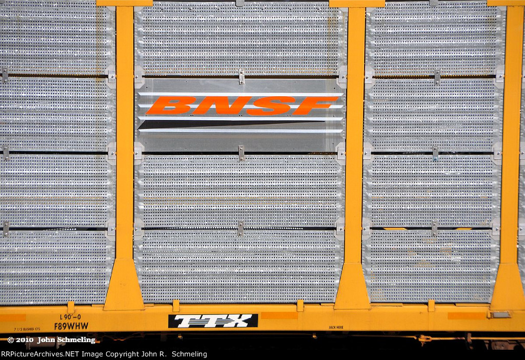  BNSF "Swoosh" panel on Tri-Level Autorack ETTX 908142 at Canyon-Cajon Pass.  3/15/2010 