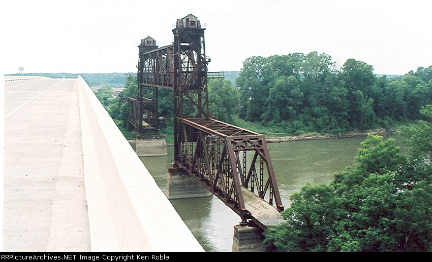 RI Lift Bridge looking west. US 70 to the left.