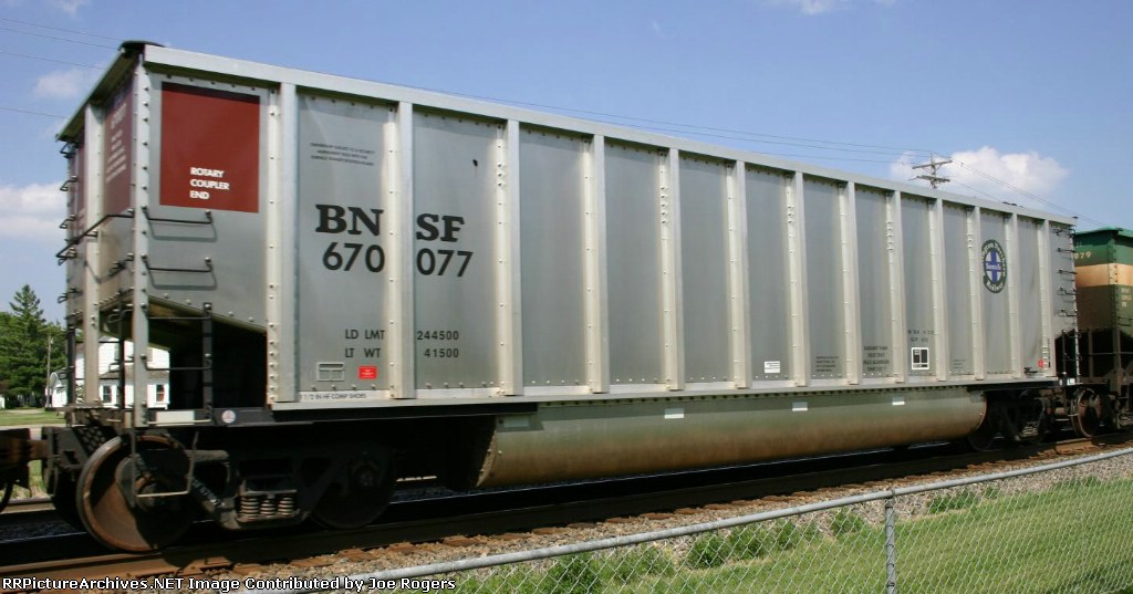BNSF 670077