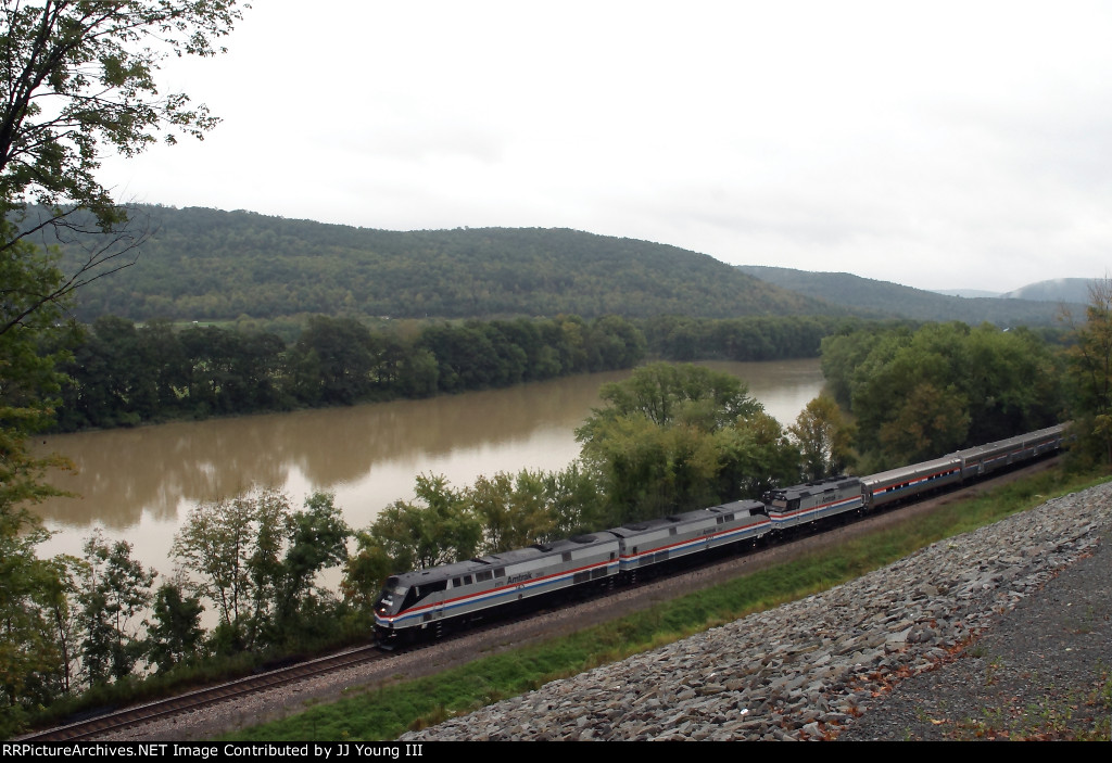 Amtrak along the Susquehanna