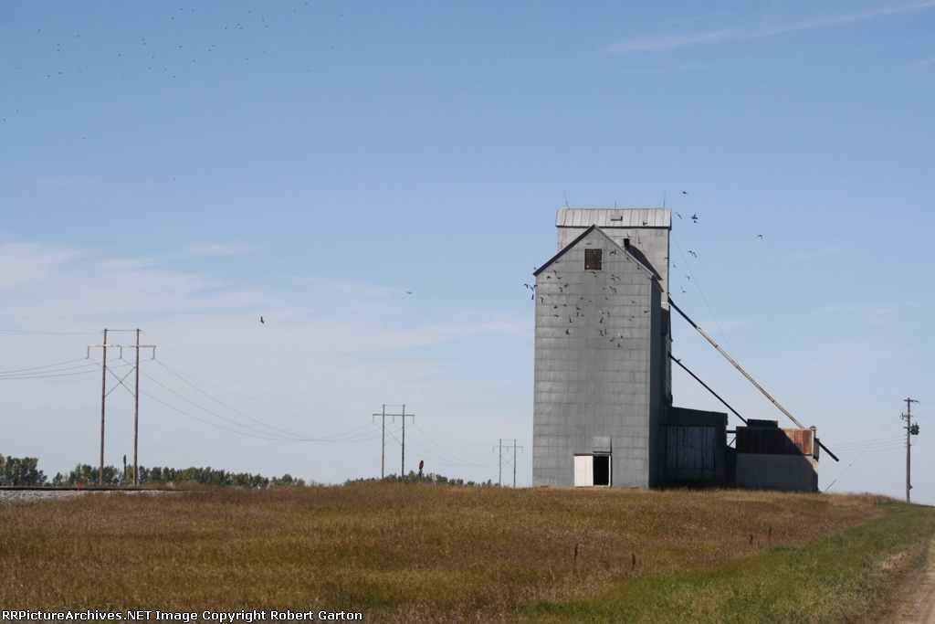 Abandoned Grain Elevator on the BNSF Crosby Subdivision