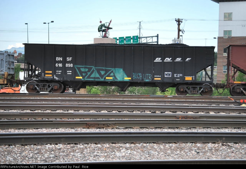 BNSF 616898