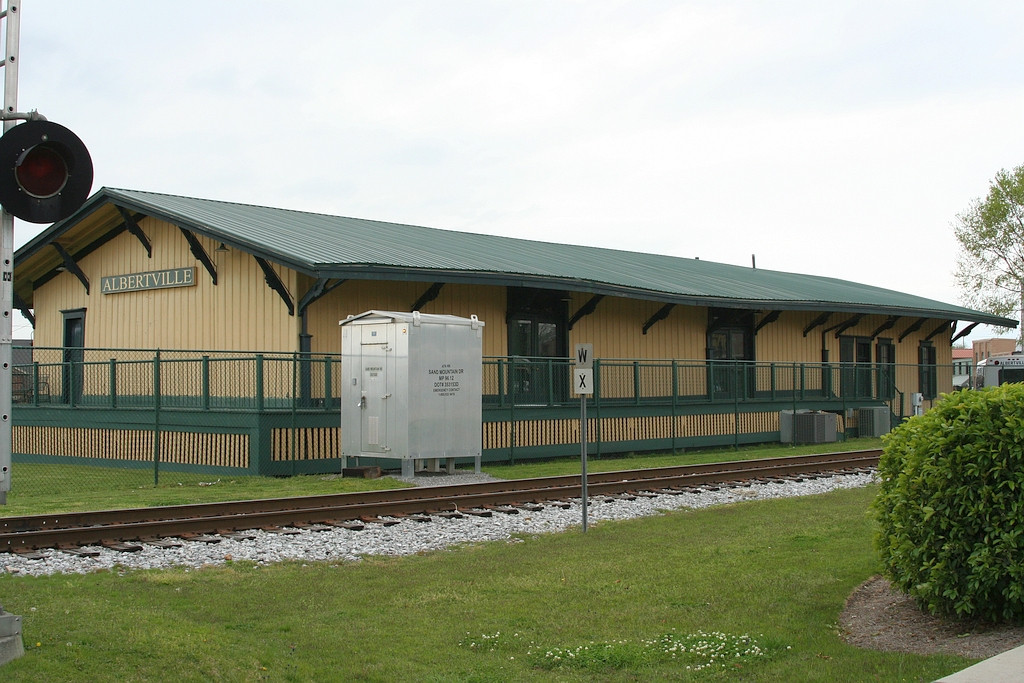 L&N depot