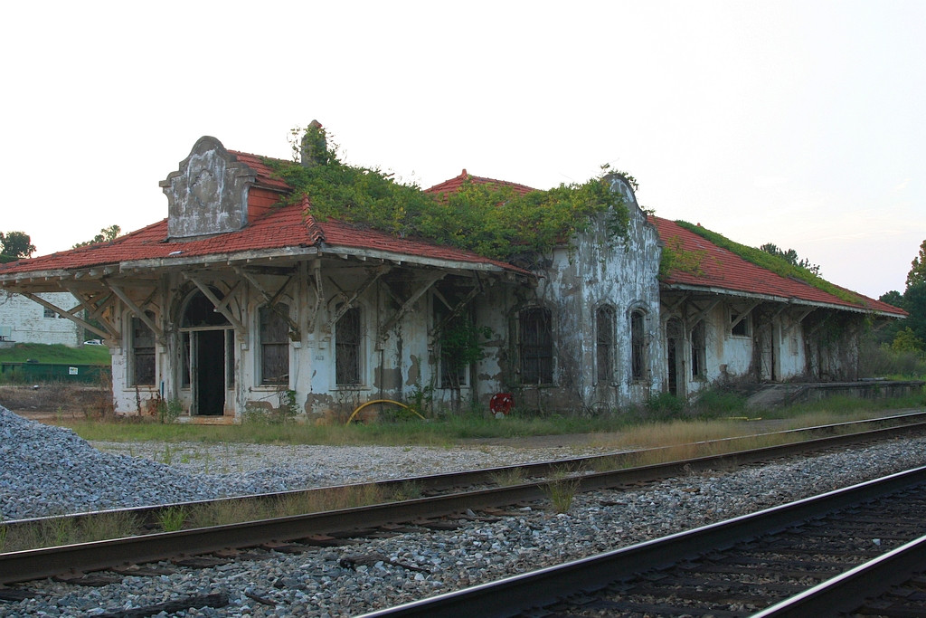 ACL depot on its last breath