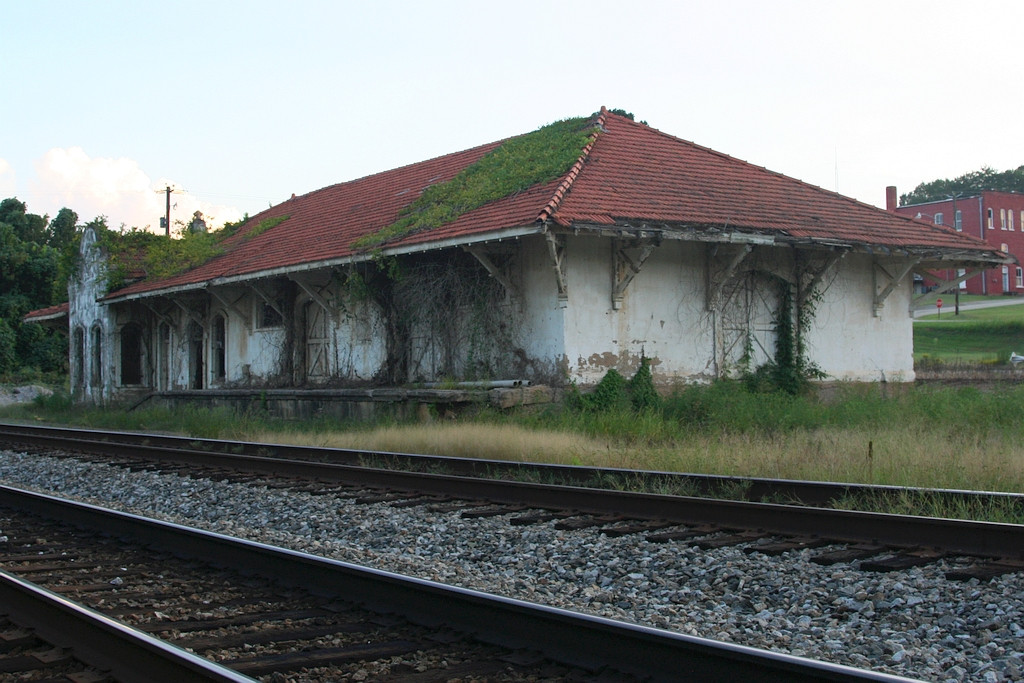 ACL depot on its last breath