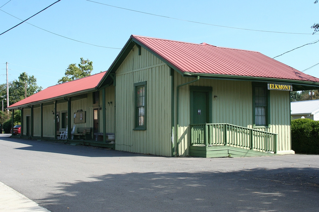 L&N depot