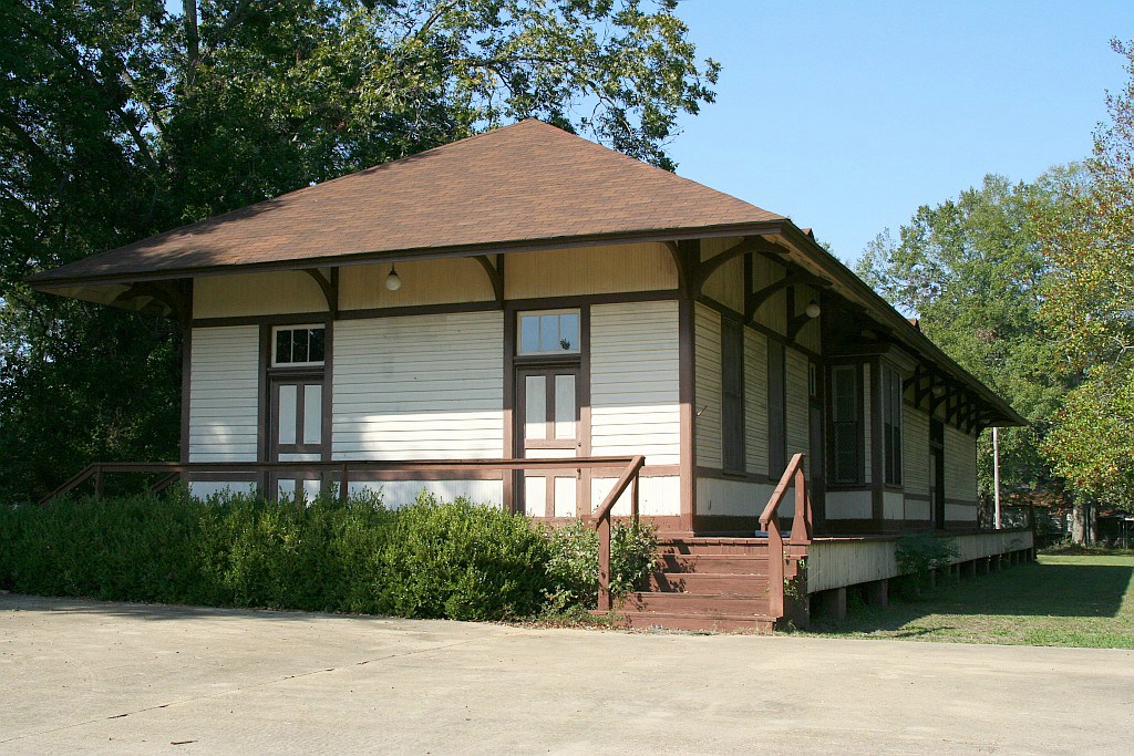 L&N depot